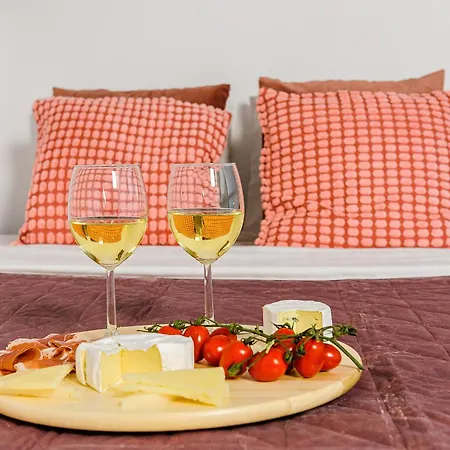 Lumina 2-level Near Multimedialny Park Fontann Appartamento