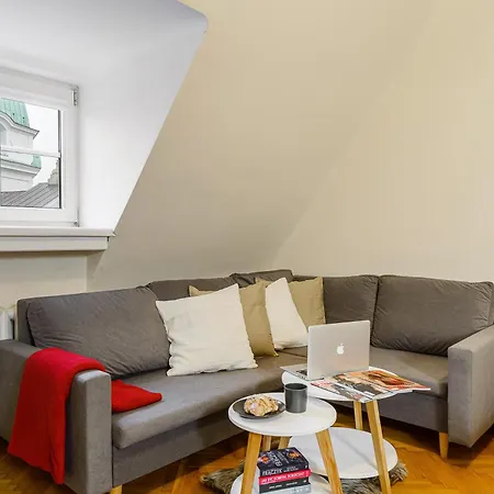 Lumina 2-level Near Multimedialny Park Fontann * Varsó